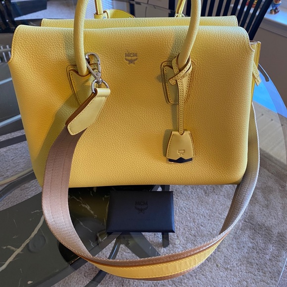 MCM MillA tote 👜 - Picture 6 of 6